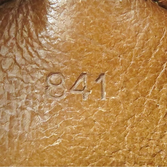 Authentic Louis Vuitton papillon 30 - Picture 5 of 10